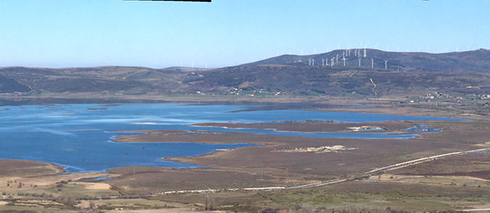 El Embalse del Ebro supera las medias historicas.