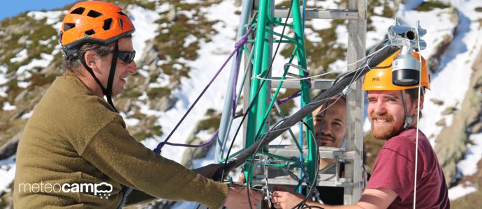 Entra en servicio la estacin nivo-meteorolgica de alta montaa de Alto Campoo